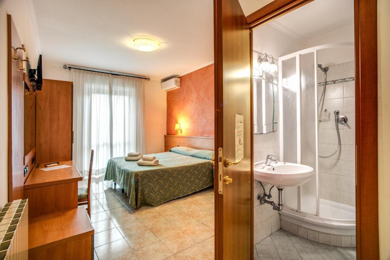 רומא Hotel Millerose מראה חיצוני תמונה